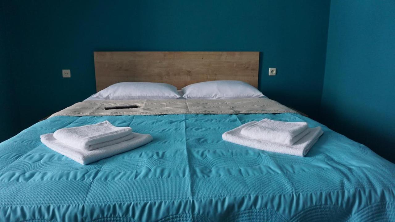 Kazbegi Apartment Esterno foto